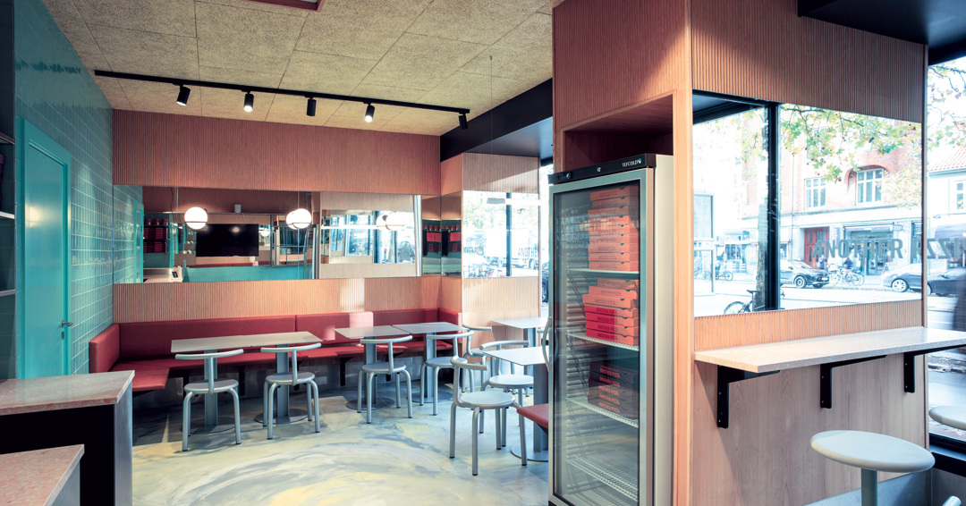 Vibrant interior design in a new pizza bar | Troldtekt